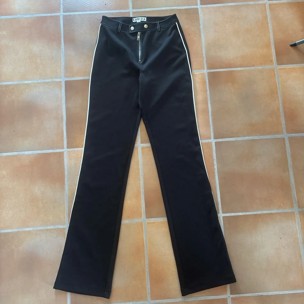 I AM GIA Slater Pants - Picture 4 of 6